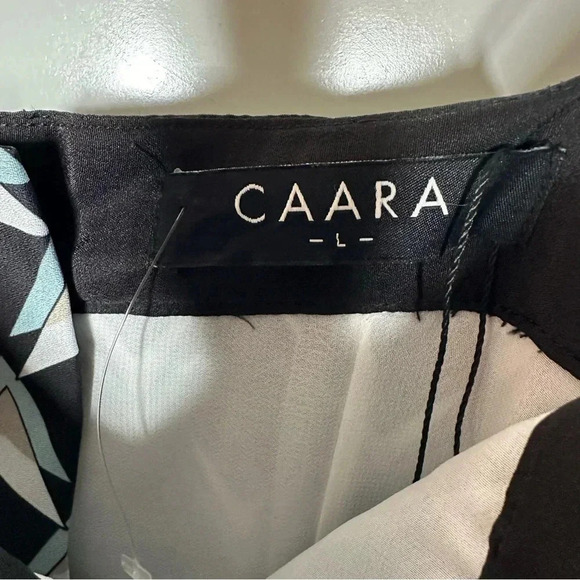 CAARA Frenta Ombré’ Geo Popover Midi Dress Size Large - Picture 6 of 10